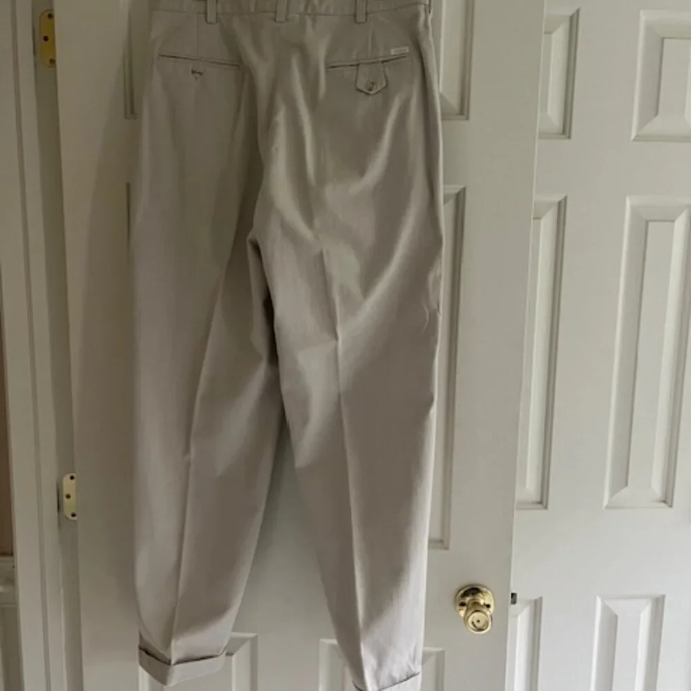 Men's Khaki pleated pants 100% Cotton 34x32 - Picture 2 of 2